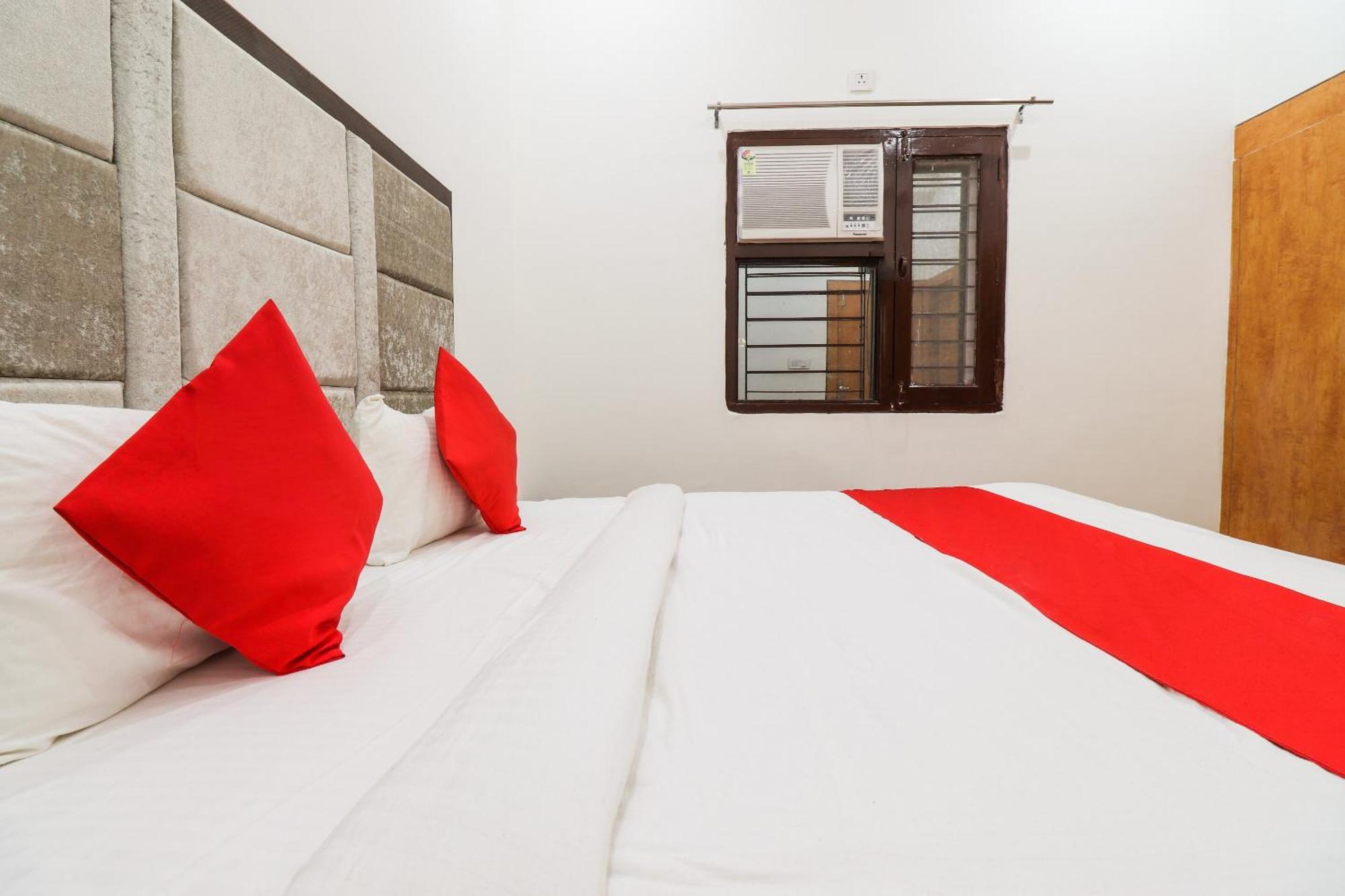 Hotel O Taj Royal Tājganj Εξωτερικό φωτογραφία